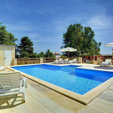 Apartments Puntica Ližnjan Екстериор снимка