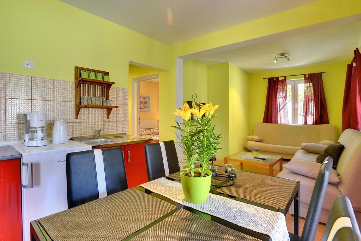 Apartments Puntica Ližnjan Екстериор снимка