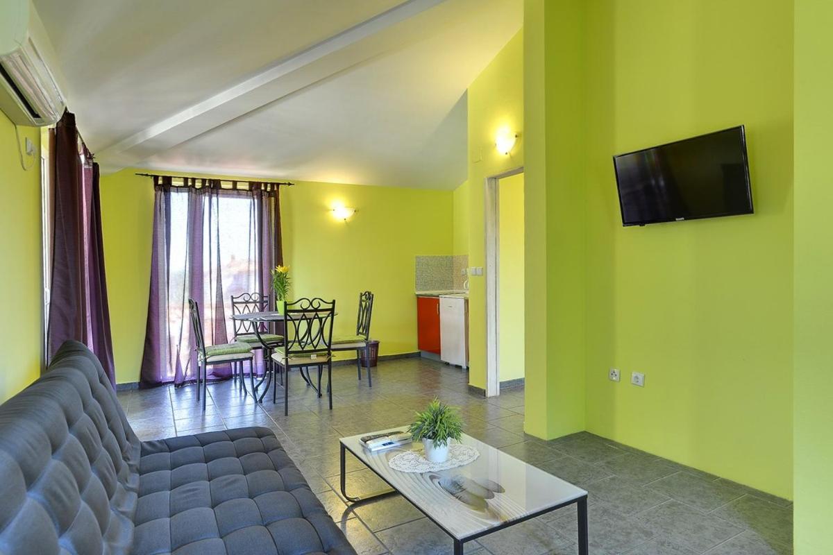 Apartments Puntica Ližnjan Екстериор снимка