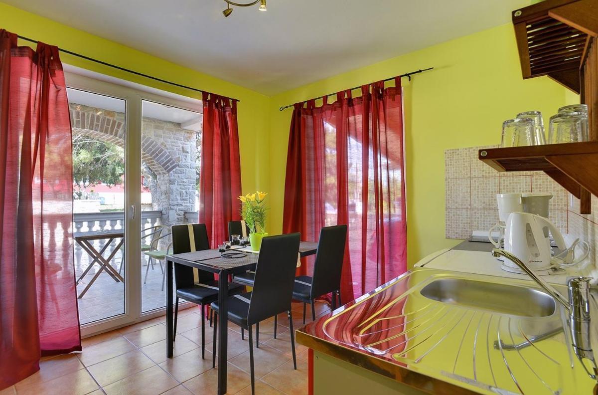 Apartments Puntica Ližnjan Екстериор снимка