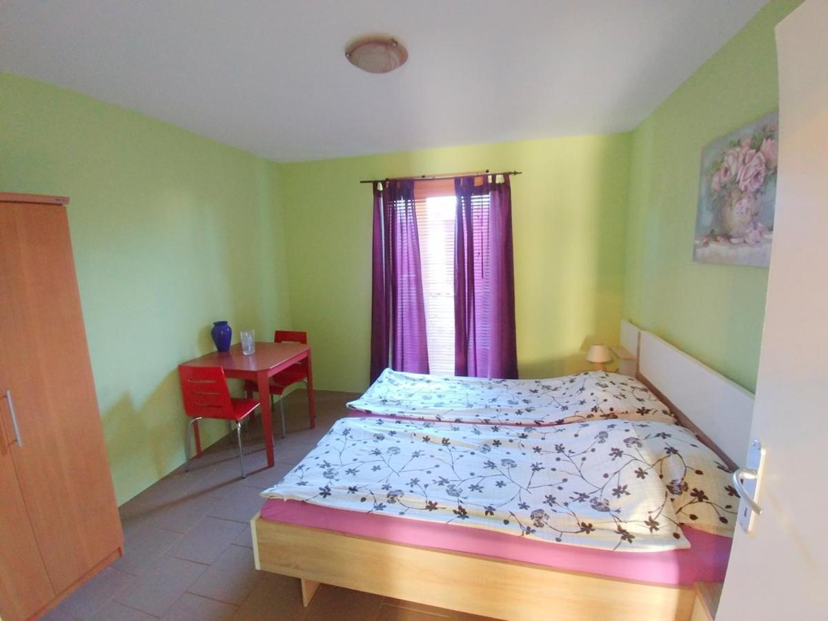 Apartments Puntica Ližnjan Екстериор снимка
