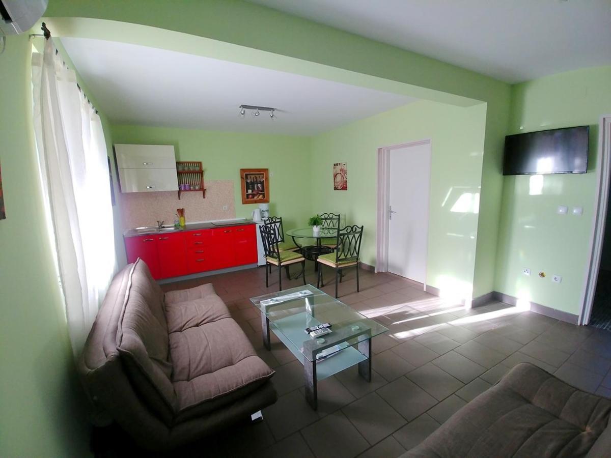 Apartments Puntica Ližnjan Екстериор снимка