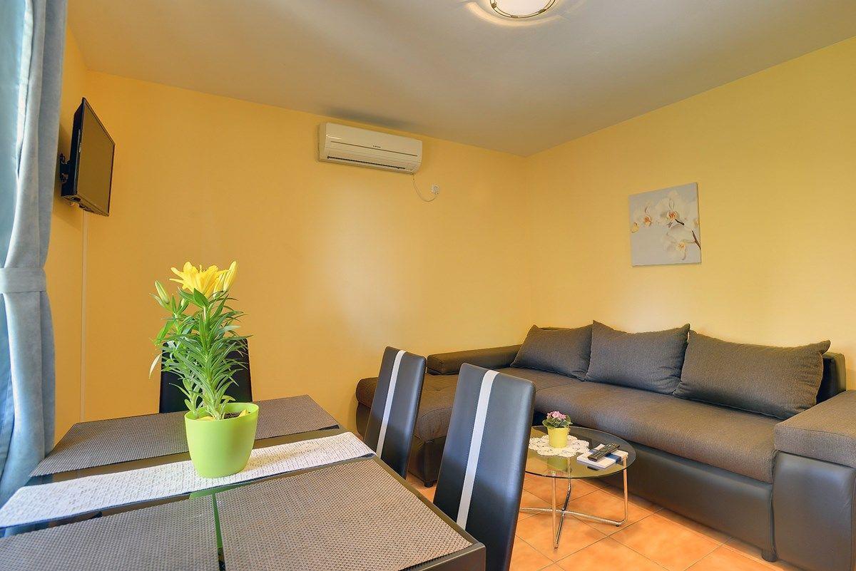Apartments Puntica Ližnjan Екстериор снимка